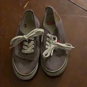 Boys Gray Levi’s shoes